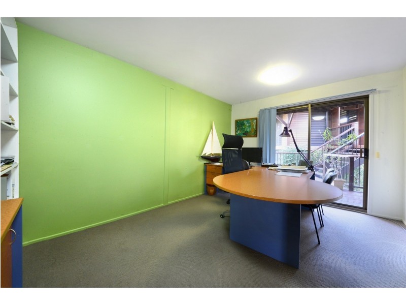 16 Macarthur Drive, Cannonvale QLD 4802