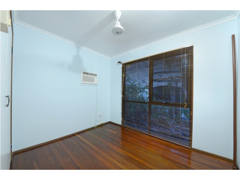 16 Macarthur Drive, Cannonvale QLD 4802