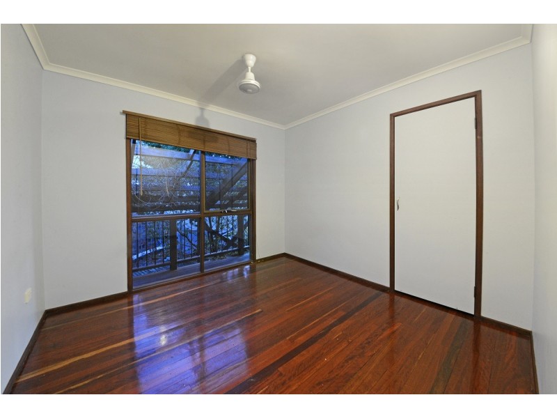16 Macarthur Drive, Cannonvale QLD 4802