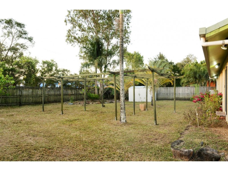 40 South Molle Boulevard, Cannonvale QLD 4802