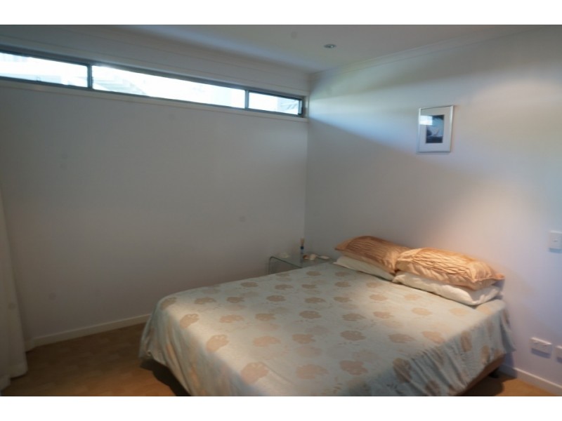 240/159 Shingley Drive, Cannonvale QLD 4802