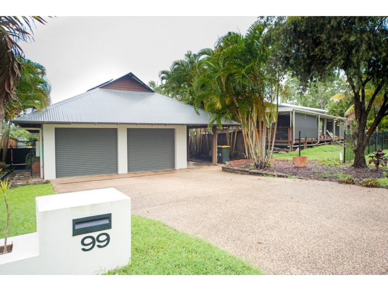 99 Abell Road, Cannonvale QLD 4802