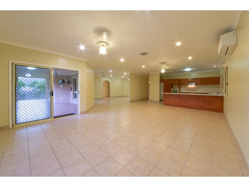 74 Galbraith Park Drive, Cannonvale QLD 4802