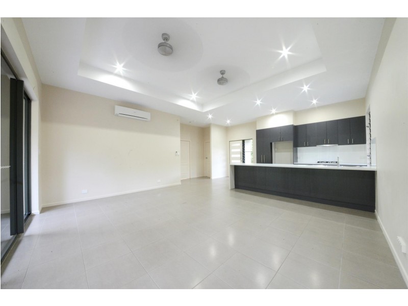 21 MIla Drive, Cannonvale QLD 4802