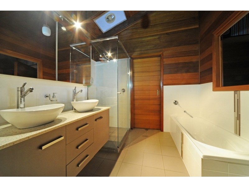 7A Warrain Street, Shute Harbour QLD 4802