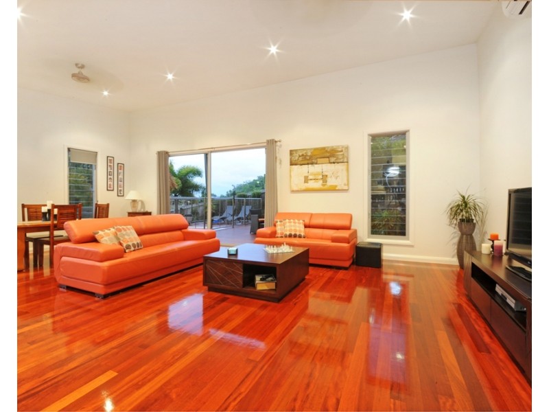 56a Eshelby Drive, Cannonvale QLD 4802