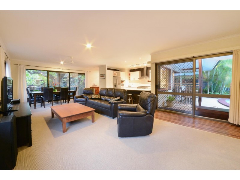 15 Maeva Street, Jubilee Pocket QLD 4802