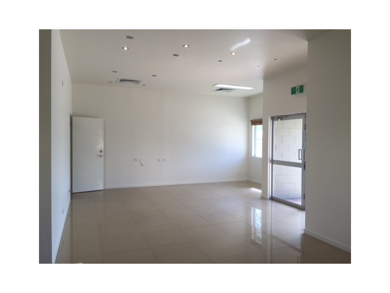 1a/11 Garema Street, Cannonvale QLD 4802