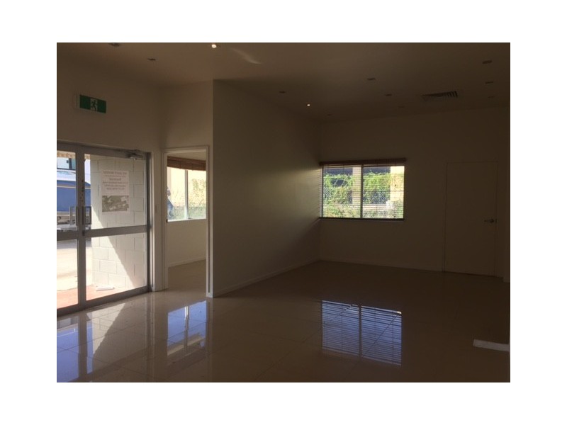 1a/11 Garema Street, Cannonvale QLD 4802