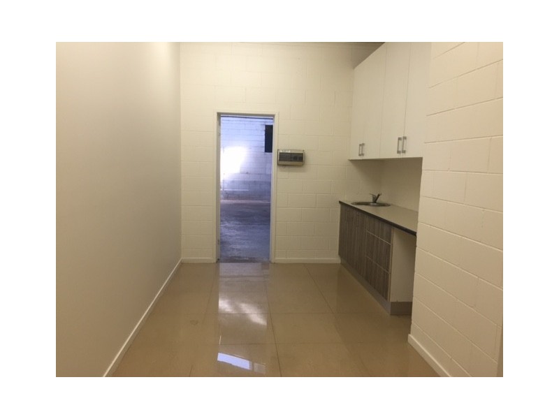 1a/11 Garema Street, Cannonvale QLD 4802