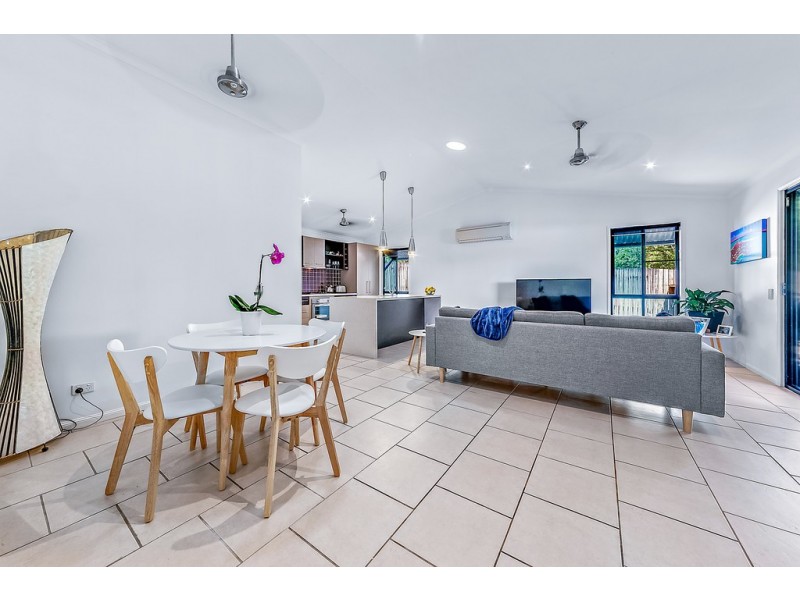 11 Deloraine Close, Cannonvale QLD 4802