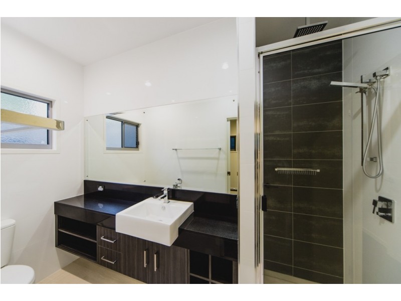 2 Armada Crescent, Jubilee Pocket QLD 4802