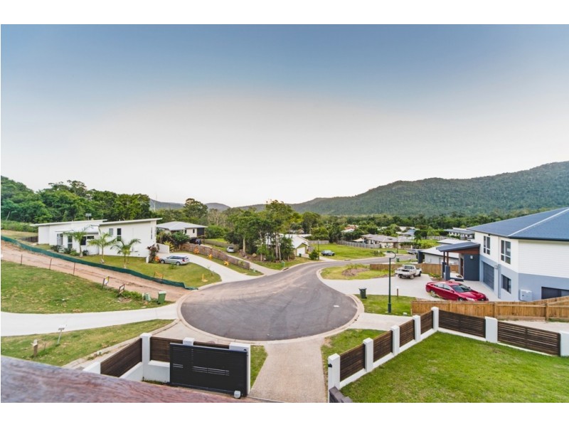 2 Armada Crescent, Jubilee Pocket QLD 4802