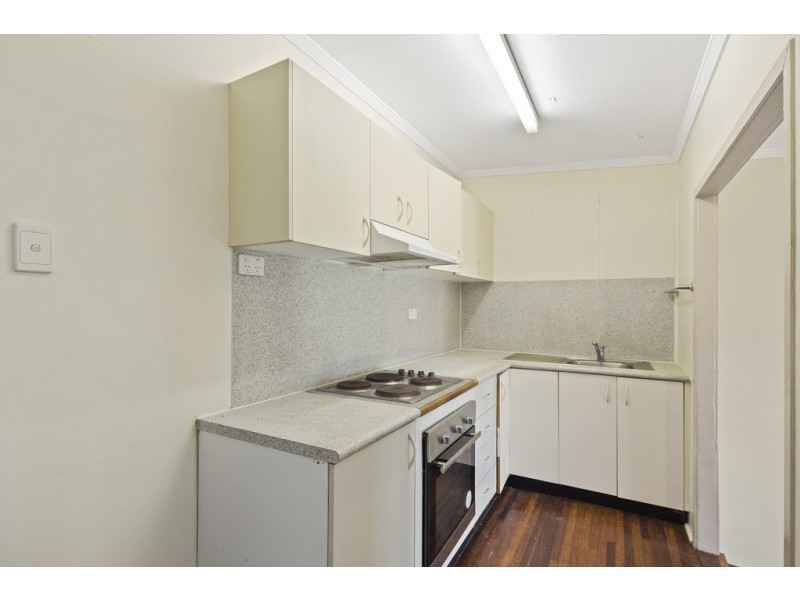 16 Summit Avenue, Airlie Beach QLD 4802