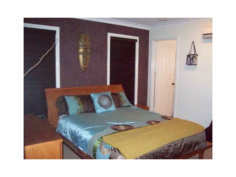 1 Shelley Close, Cannonvale QLD 4802