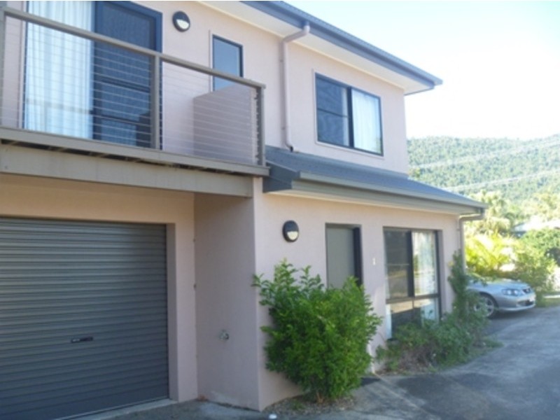 3/3 Schnapper Street, Cannonvale QLD 4802