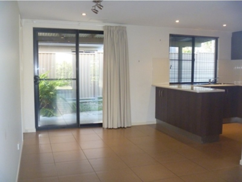 3/3 Schnapper Street, Cannonvale QLD 4802
