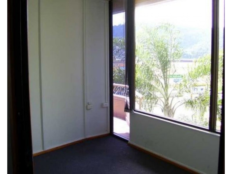 4/402 Shute Harbour Road, Airlie Beach QLD 4802