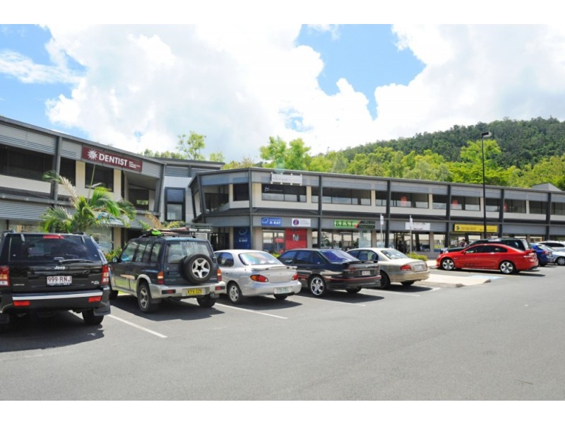 18 / 228-230 Shute Harbour Road, Cannonvale QLD 4802