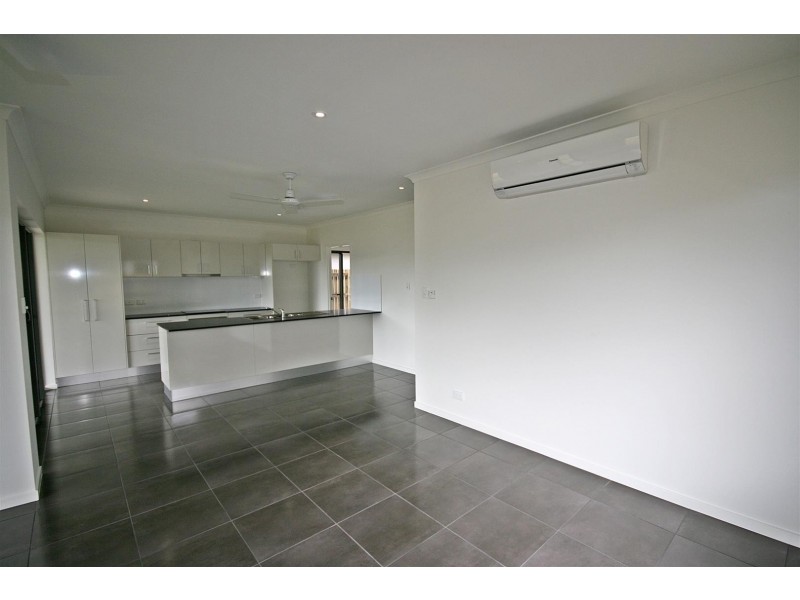 98 Fairweather Road, Cannonvale QLD 4802