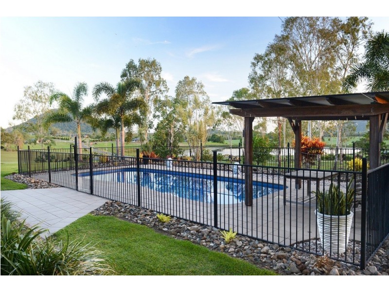 106 Windemere Drive, Strathdickie QLD 4800