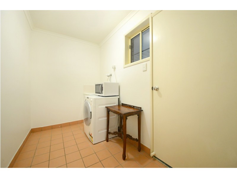 12 Hazelwood Crescent, Cannonvale QLD 4802