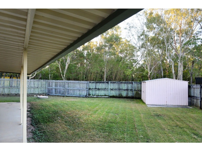 12 Hazelwood Crescent, Cannonvale QLD 4802