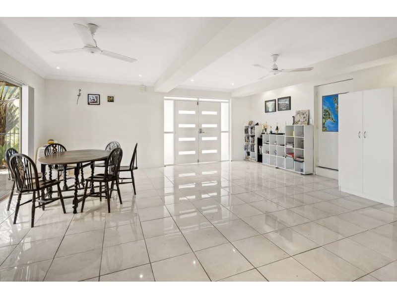 29 Jones Road, Cannonvale QLD 4802