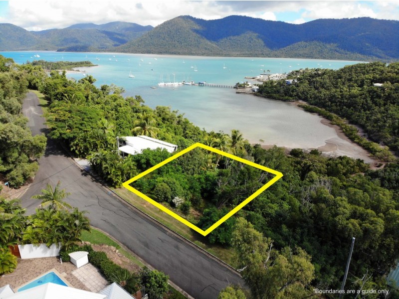 14 Harbour Avenue, Shute Harbour QLD 4802