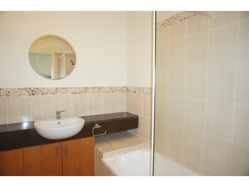 6/25 Abell Road, Cannonvale QLD 4802