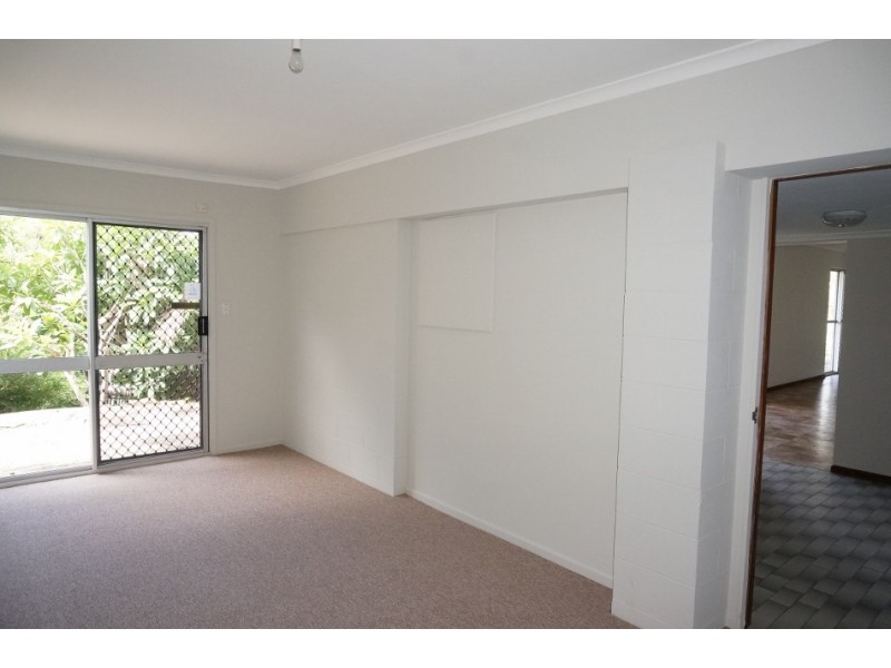 9b Woomerah Avenue, Cannonvale QLD 4802