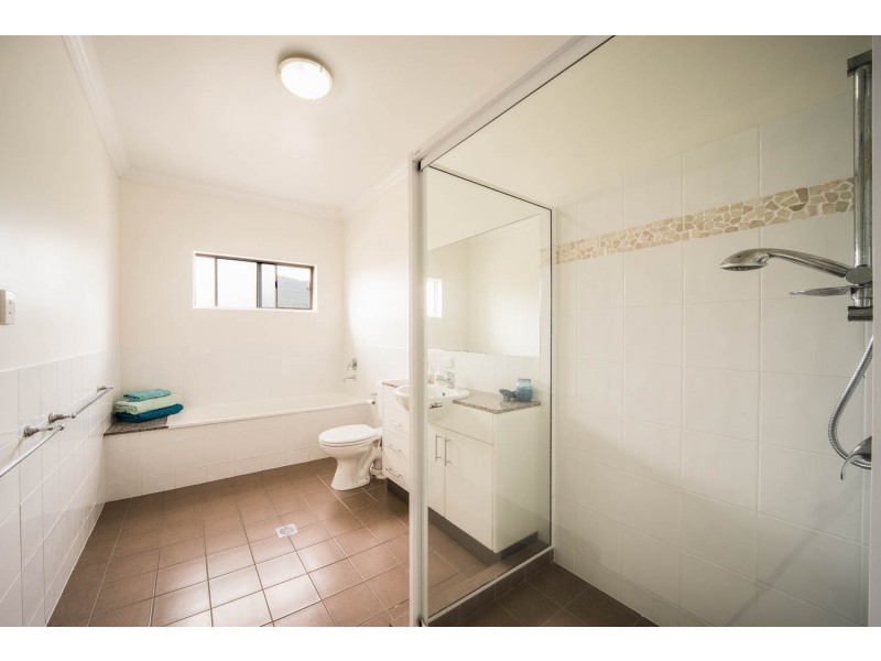 86/21 Shute Harbour Road, Cannonvale QLD 4802