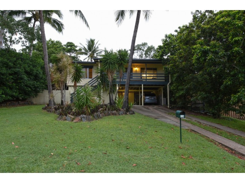 15 Wambiri Street, Cannonvale QLD 4802