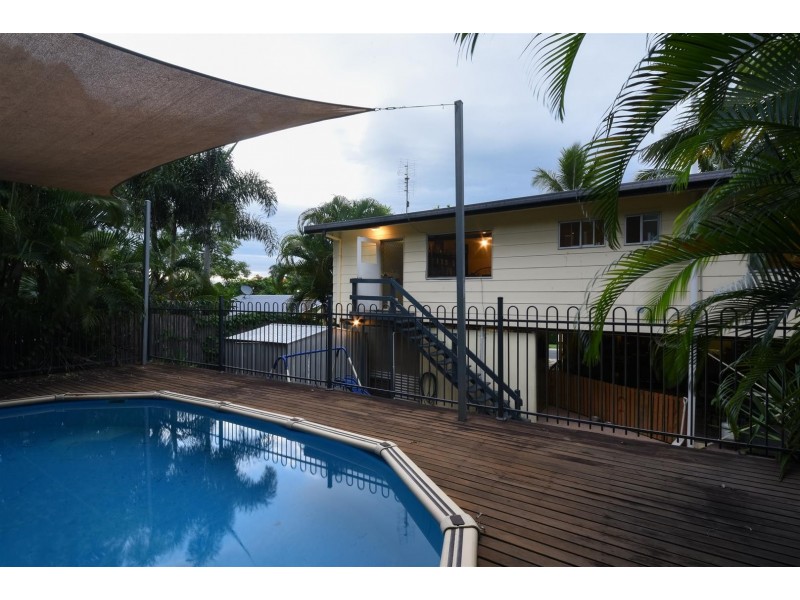 15 Wambiri Street, Cannonvale QLD 4802