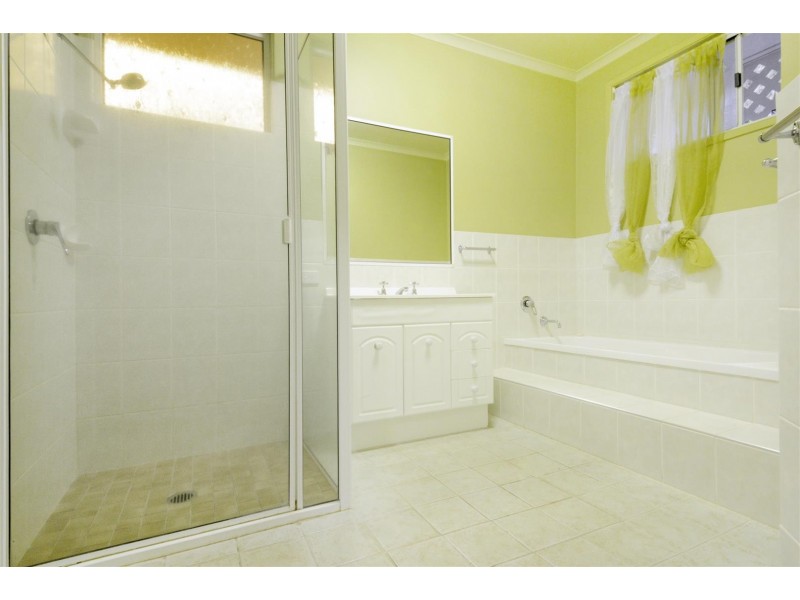 10 Tiki Lane, Jubilee Pocket QLD 4802