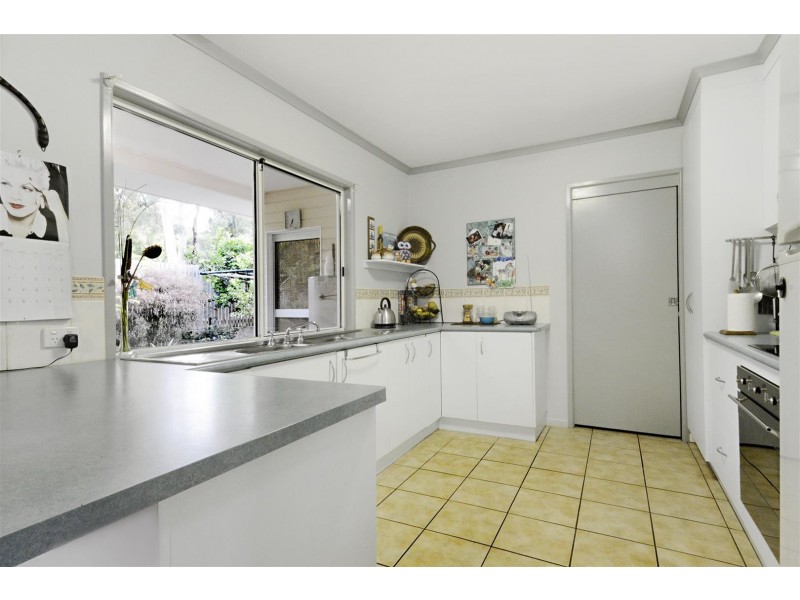 10 Tiki Lane, Jubilee Pocket QLD 4802