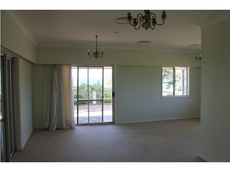 32 Airlie Crescent, Airlie Beach QLD 4802