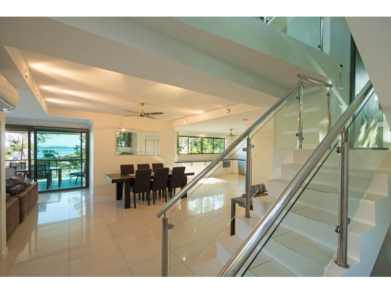 6 Marina Terrace, Hamilton Island QLD 4803