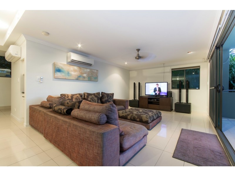 6 Marina Terrace, Hamilton Island QLD 4803