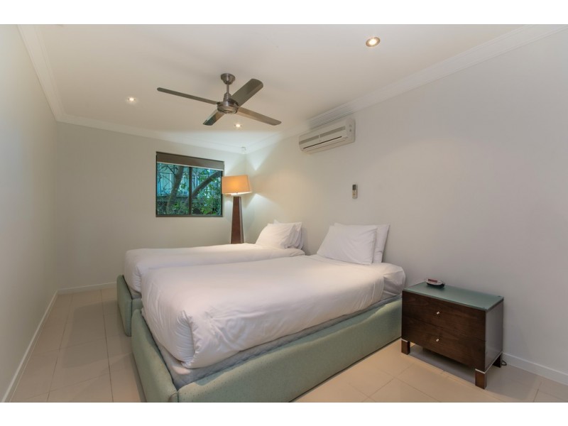 6 Marina Terrace, Hamilton Island QLD 4803