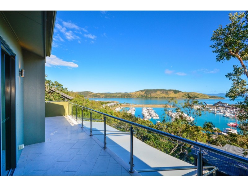 6 Marina Terrace, Hamilton Island QLD 4803