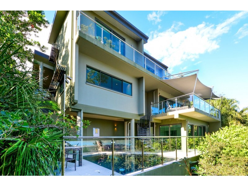 6 Marina Terrace, Hamilton Island QLD 4803