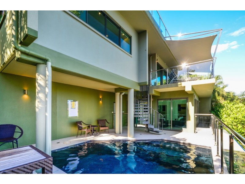 6 Marina Terrace, Hamilton Island QLD 4803