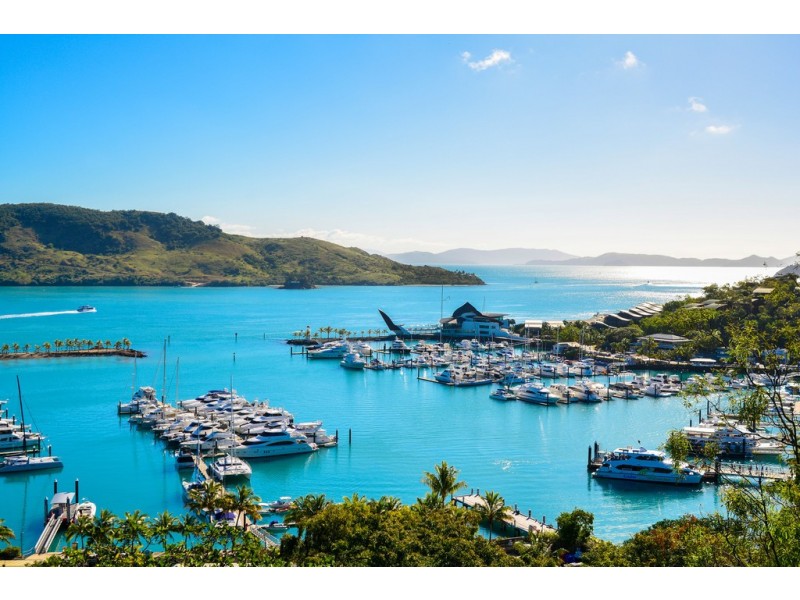 6 Marina Terrace, Hamilton Island QLD 4803