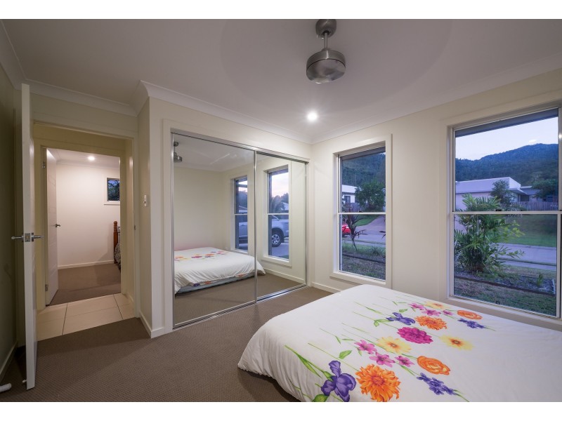 38 Endeavour Circuit, Cannonvale QLD 4802