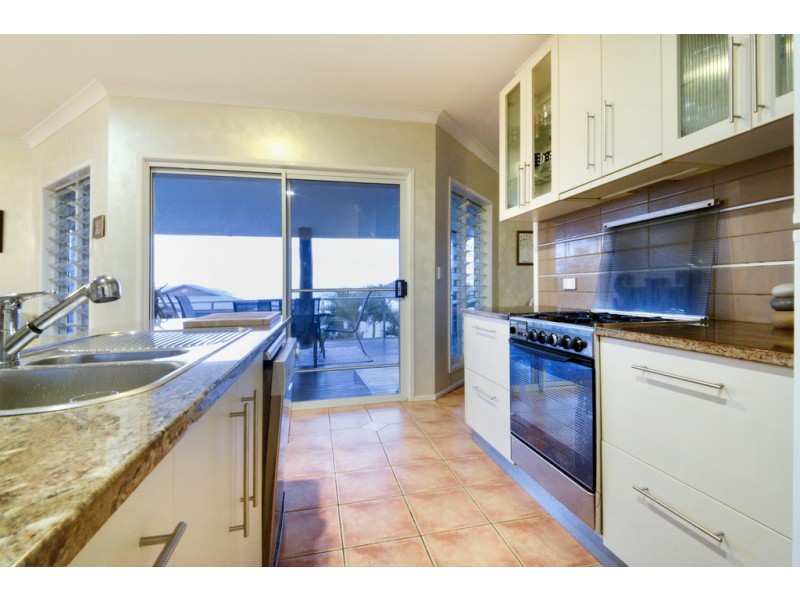 33 Country Road, Cannonvale QLD 4802
