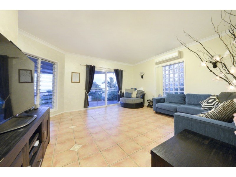 33 Country Road, Cannonvale QLD 4802