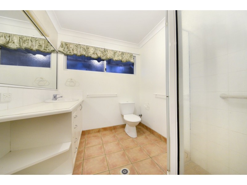 33 Country Road, Cannonvale QLD 4802