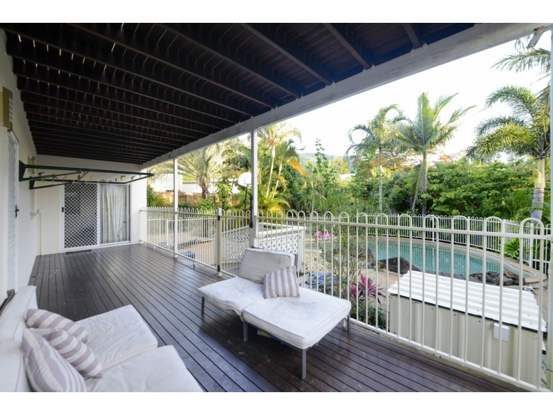 33 Country Road, Cannonvale QLD 4802