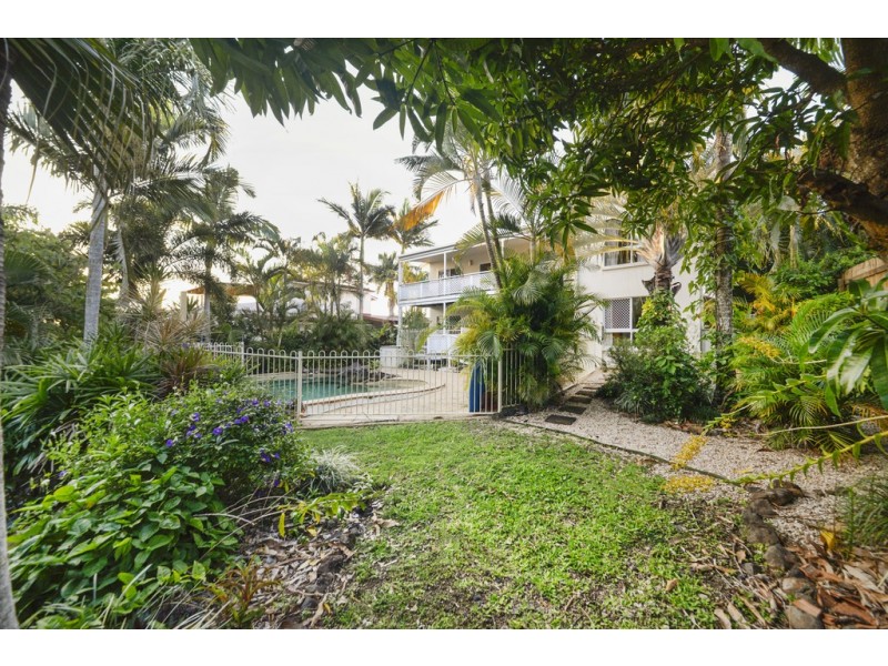 33 Country Road, Cannonvale QLD 4802